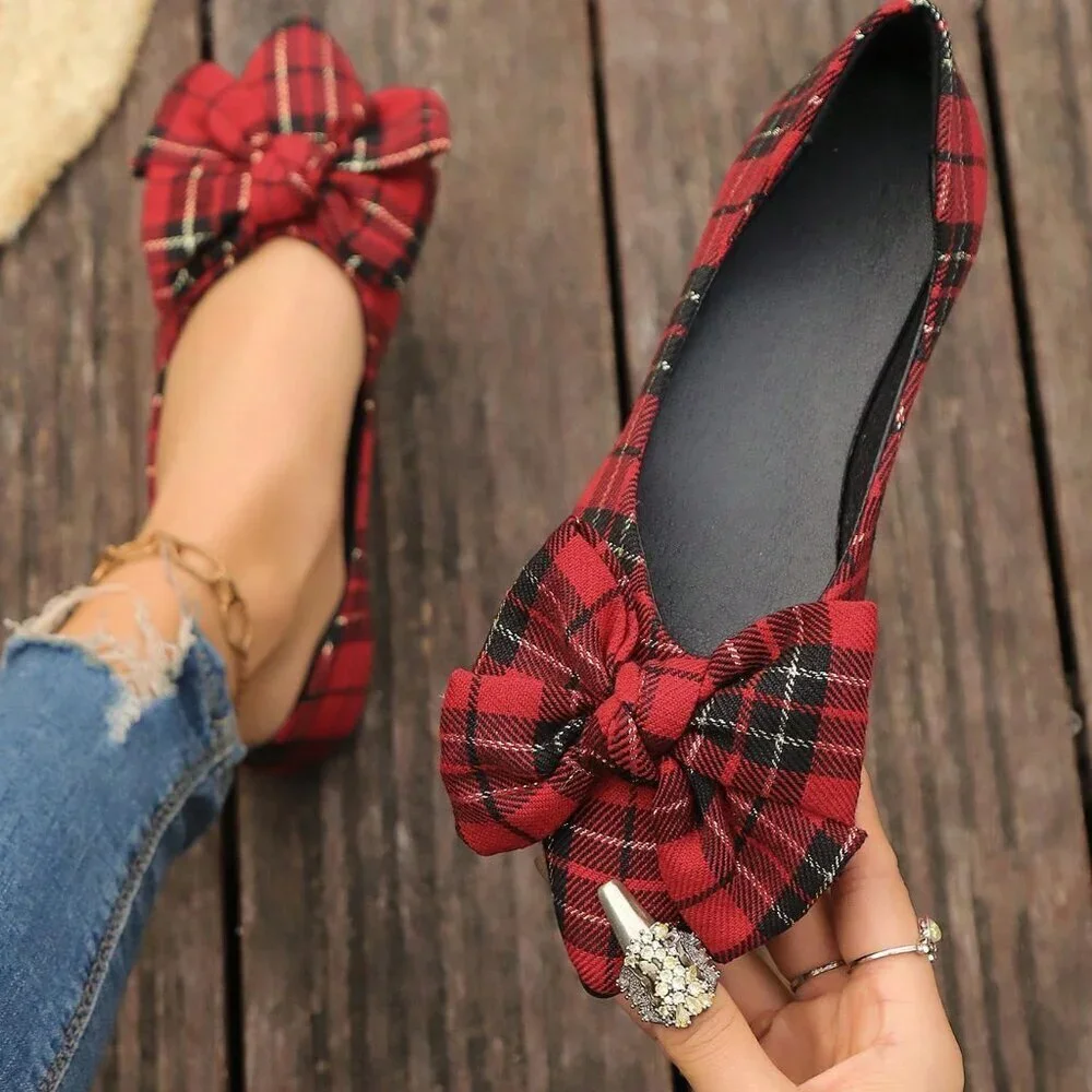 Red Casual Women's Flat Slip-On Loafers with Plaid Floral Design